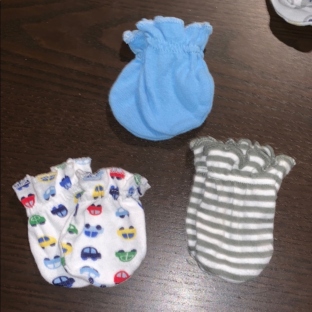 Set of 3 mittens